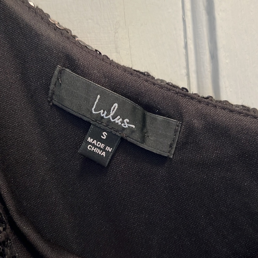 Lulus - Picture 4 of 8